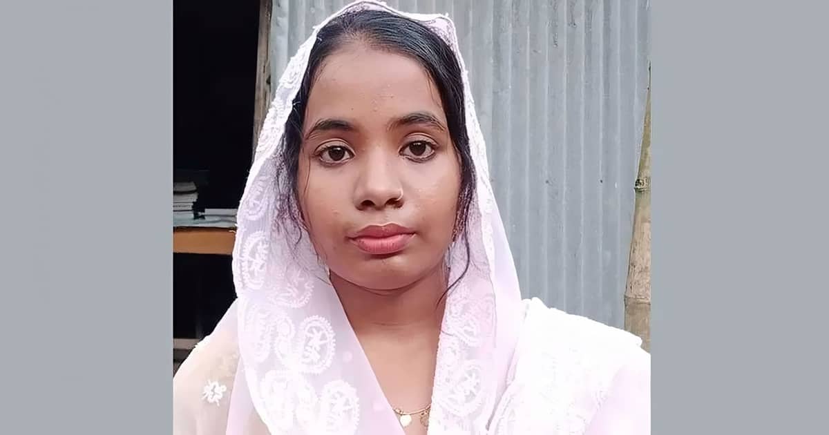 মেধাবী ছাত্রীর সনদপত্র লুট, বিশ্ববিদ্যালয়ে সুযোগ পেয়েও ভর্তি অনিশ্চিত লিপির