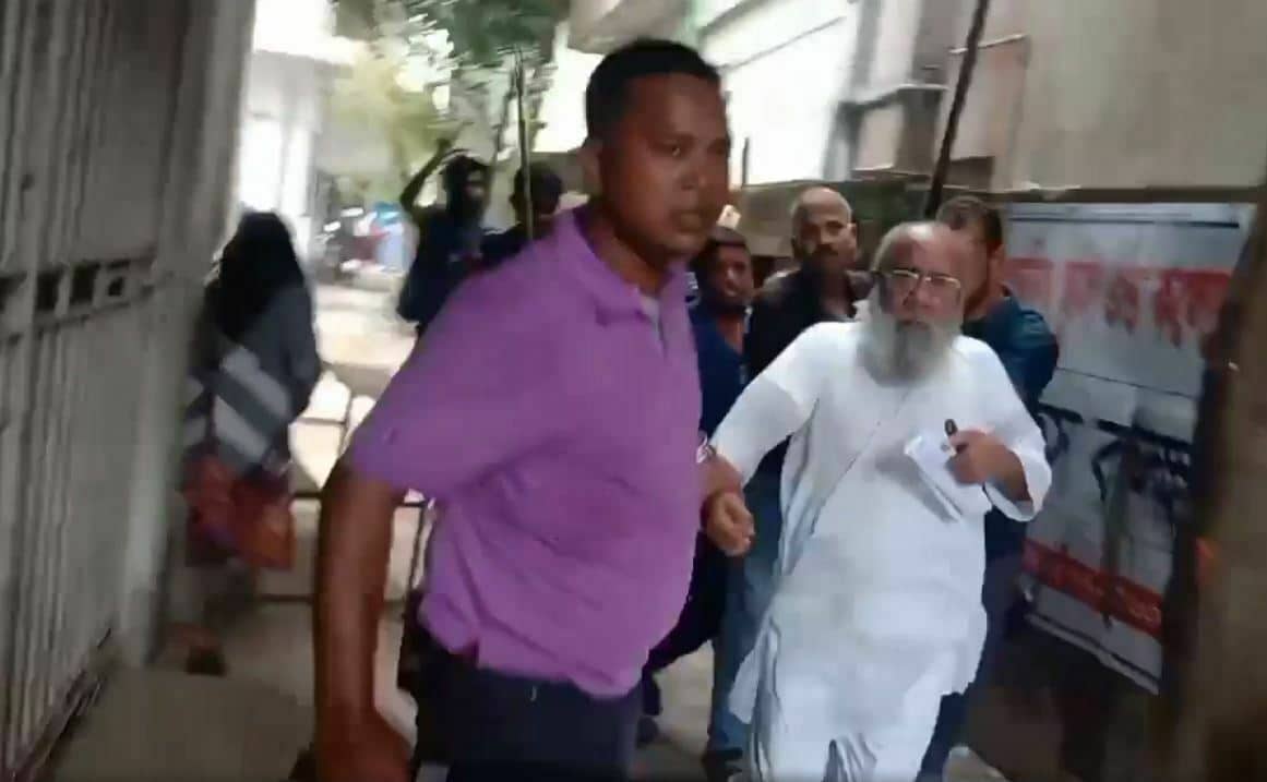 মানিকগঞ্জে বিএনপির মিছিলে পুলিশের টিয়ারশেল, সংঘর্ষে আহত অর্ধশতাধিক