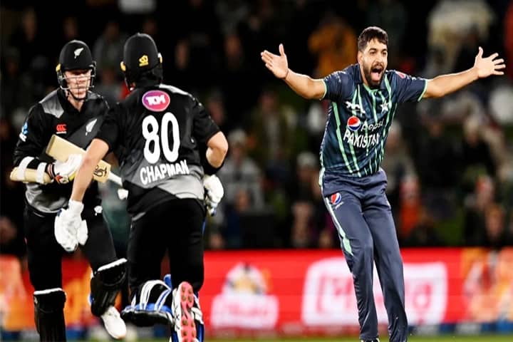 পাকিস্তানকে সহজ টার্গেট দিলো নিউ জিল্যান্ড