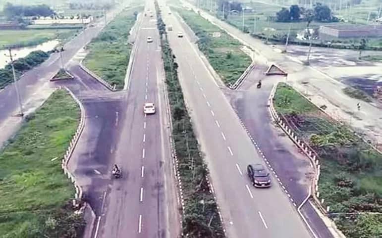 প্রস্তুত পূর্বাচল ৩০০ ফুট এক্সপ্রেসওয়ে, চোখ ধাঁধানো উদ্বোধনের অপেক্ষা