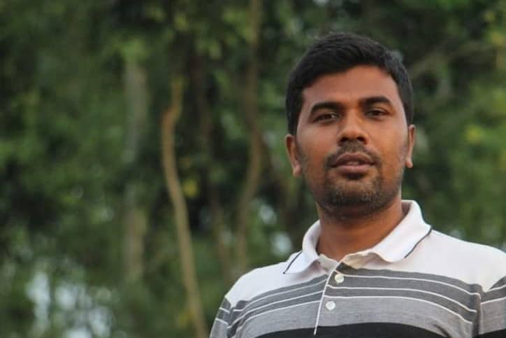 পাবনায় এক নেতার বিরুদ্ধে বাড়িঘরে হামলা ও ভাঙচুরের অভিযোগ
