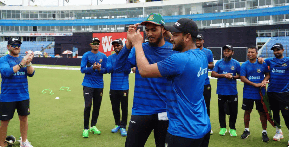 টস জিতে ব্যাটিংয়ে বাংলাদেশ, লেগ স্পিনার রিশাদের অভিষেক