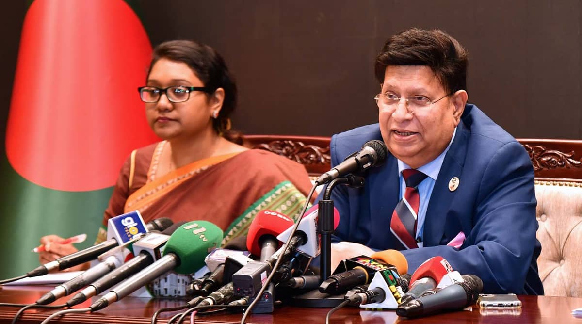 বাংলাদেশের ওপর নতুন করে মার্কিন নিষেধাজ্ঞার কোনও কারণ নেই