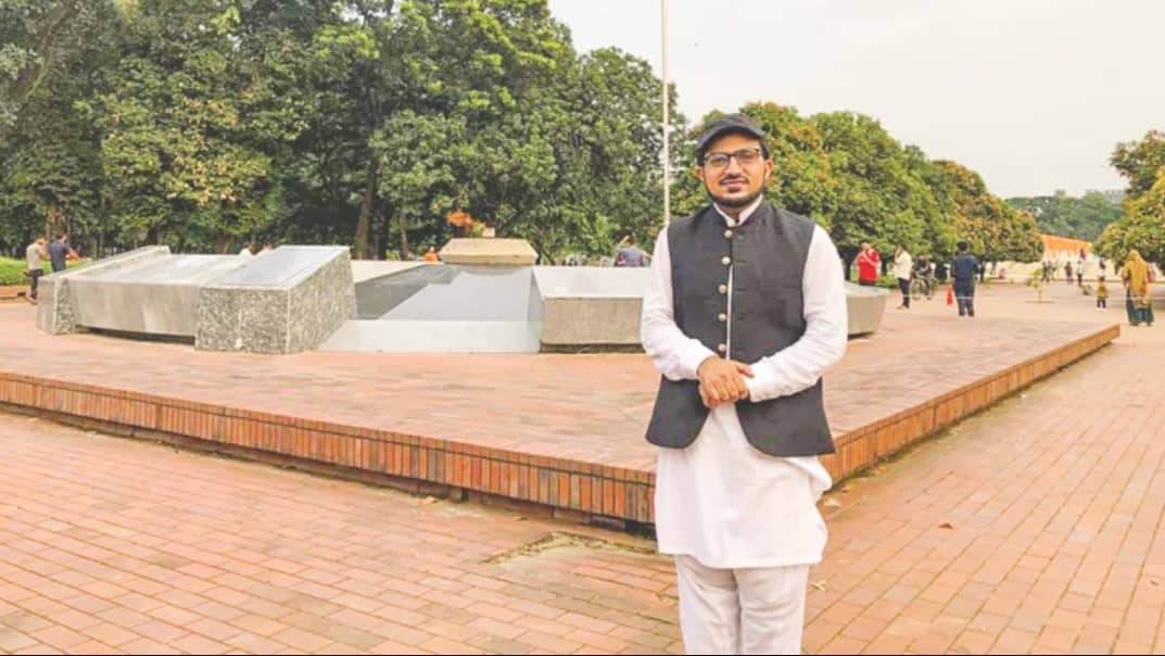 বাংলা ভাষার টানে করাচি থেকে ঢাকায় পাকিস্তানের তাহির