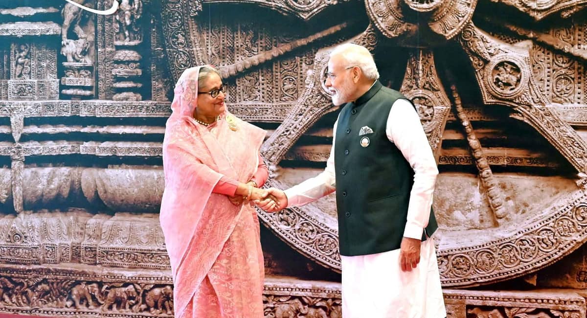 জি-২০ শীর্ষ সম্মেলনে যোগ দিয়েছেন প্রধানমন্ত্রী