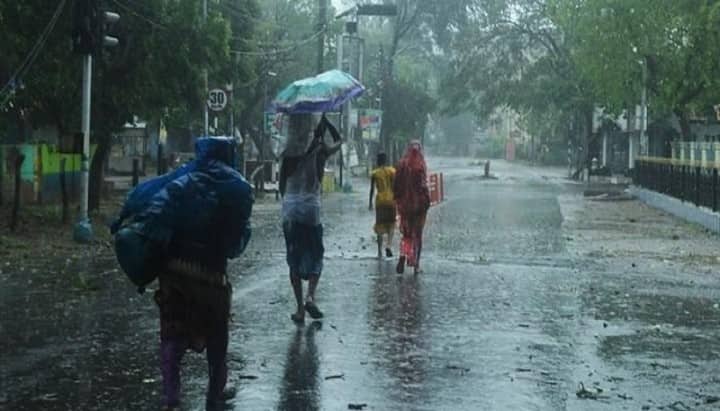 বৃষ্টি বাড়তে পারে