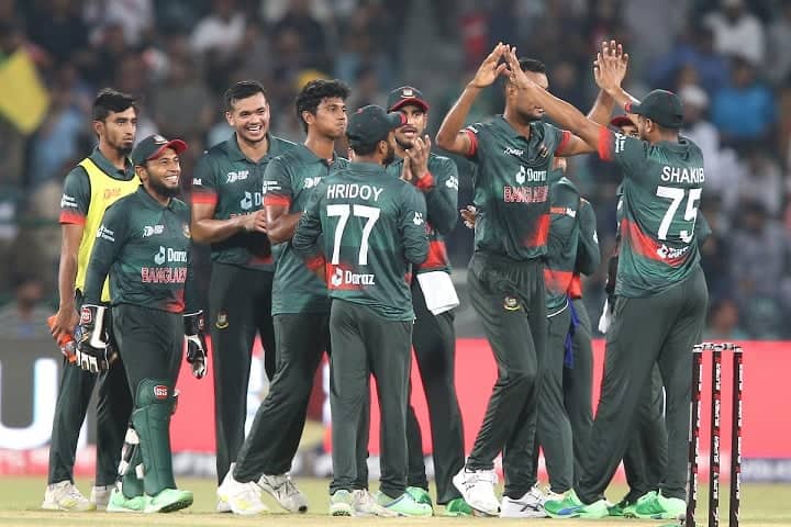 ফাইনাল খেলতে যে সমীকরণের সামনে বাংলাদেশ