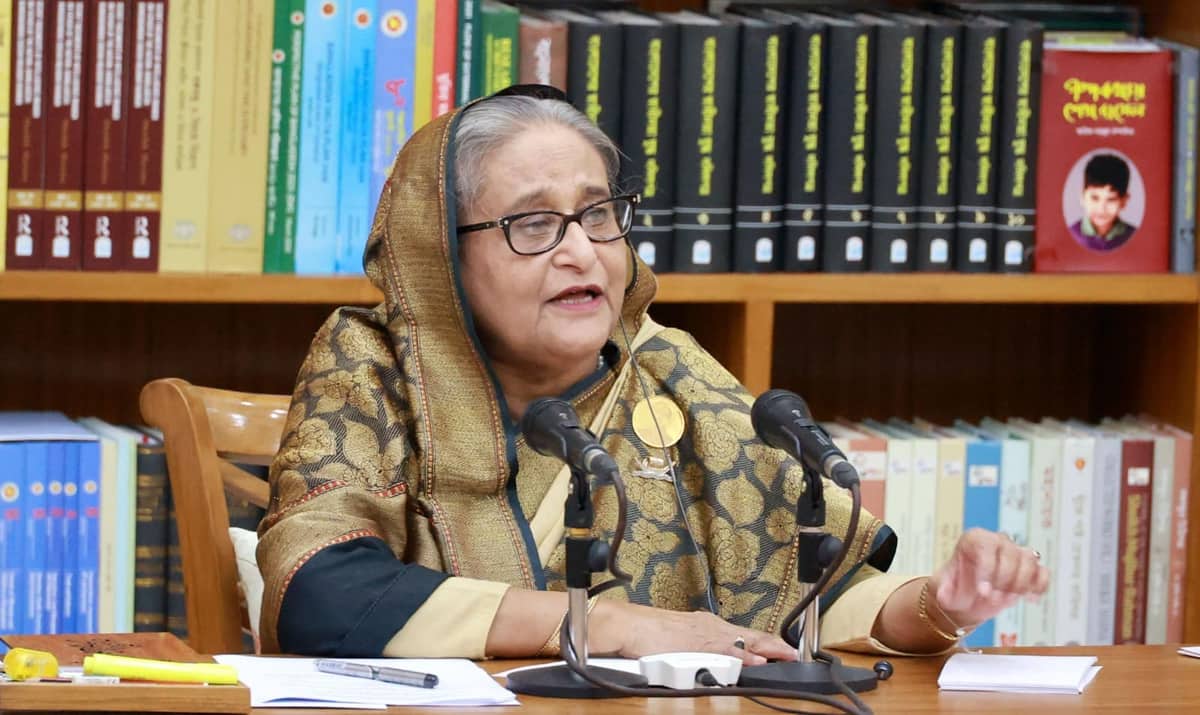 আওয়ামী লীগের হাত ধরে জনগণের ভোটাধিকার নিশ্চিত হয়েছে