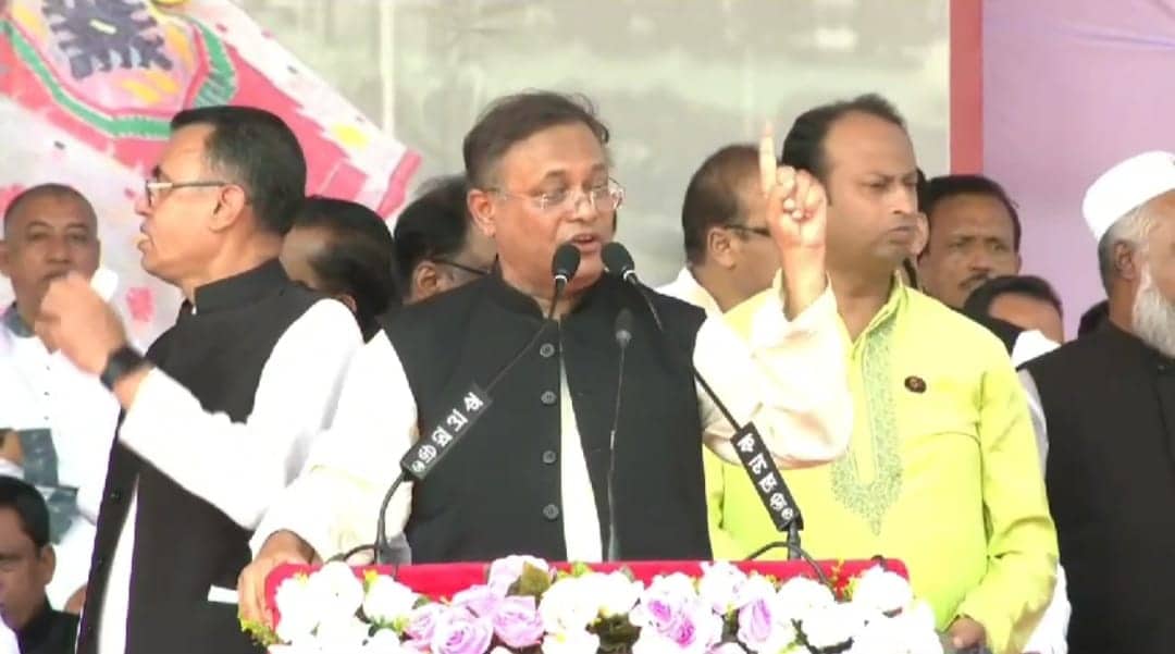 গণতন্ত্র নিয়ে ছিনিমিনি খেলতে দেওয়া হবে না