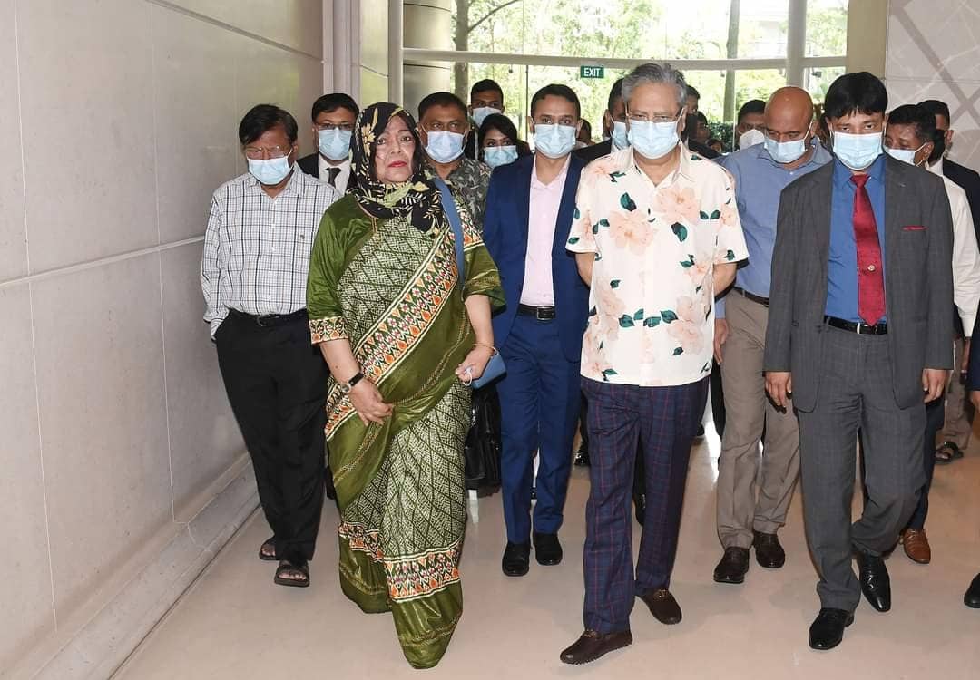 শারীরিক অবস্থার উন্নতি, কাল দেশে ফিরছেন রাষ্ট্রপতি