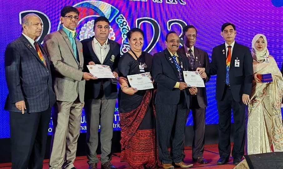 পল হ্যারিস ফেলো হলেন রোটারিয়ান নাসিমা, জয়দেব ও শওকত বাঙালি
