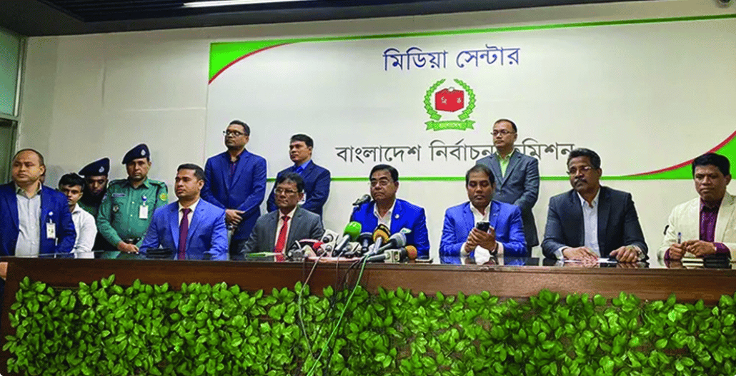 নির্বাচনে ৩০০ আসনে লড়বেন ১৮৯৬ প্রার্থী