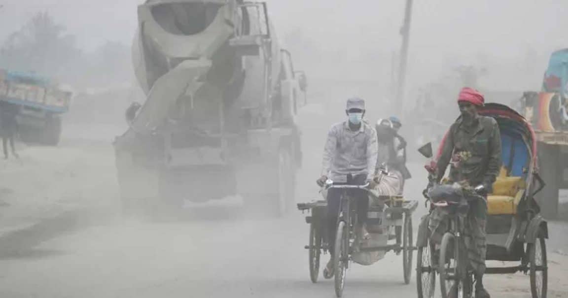 অস্বাস্থ্যকর বাতাসে ১০০ শহরের শীর্ষে ঢাকা