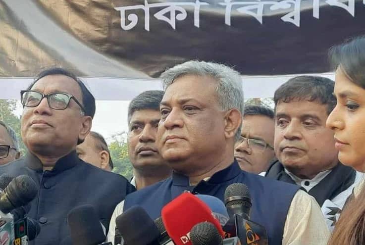 তরুণ প্রজন্ম কখনো অপশক্তির কাছে মাথা নত করবে না : ঢাবি উপাচার্য