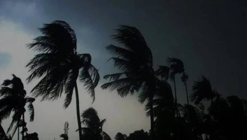 রাত ১টার মধ্যে যেসব জায়গায় ঝড়ের শঙ্কা