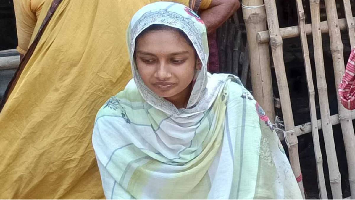ঢাবিসহ ৫ বিশ্ববিদ্যালয়ে উত্তীর্ণ হয়েও ভর্তি অনিশ্চিত আফরিনের