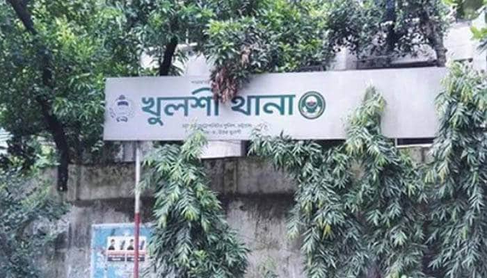 চট্টগ্রামে প্রবাসীর স্বর্ণ ছিনতাই, সোর্সসহ পুলিশের এসআই গ্রেপ্তার