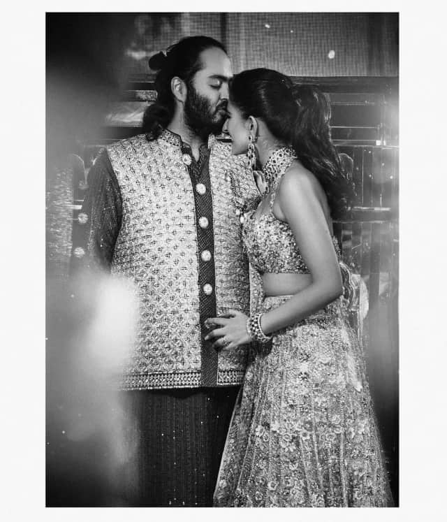 ‘বিগ ফ্যাট’ ভারতীয় বিয়ে, খরচ কত হলে খুব বেশি বলা যায়