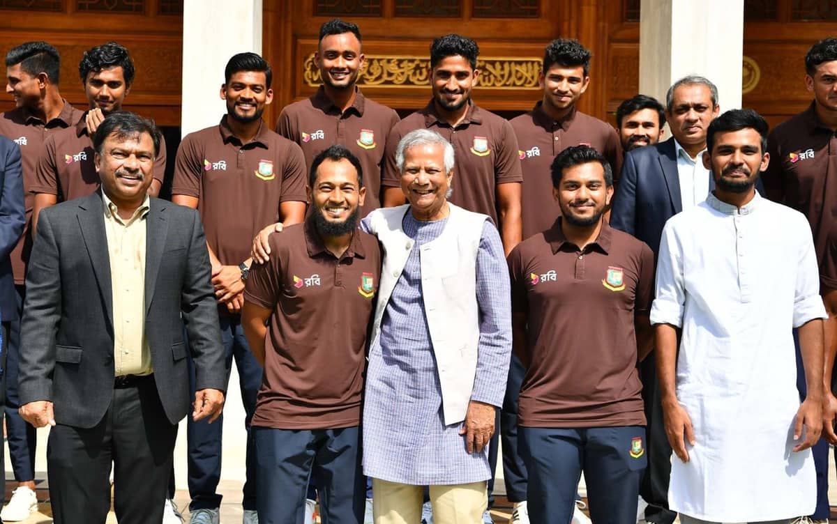 পাকিস্তানে টাইগারদের সাফল্যকে ‘ঐতিহাসিক’ বললেন প্রধান উপদেষ্টা