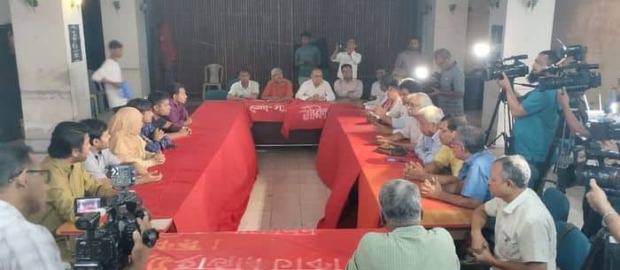রাজনৈতিক দলগুলোকে নিয়ে কাউন্সিল গঠনের পরামর্শ দেবেন ছাত্রনেতারা