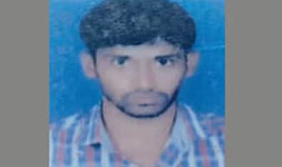 কালীগঞ্জে ট্রেনে কাটা পড়ে যুবক নিহত