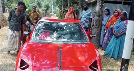 নিজের বানানো গাড়ি
