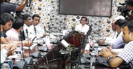 বিলাসবহুল গাড়ি