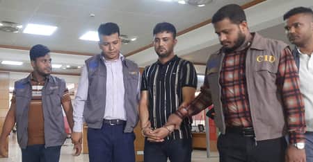 নিজে কার ড্রাইভ করে পদ্মা সেতুতে যায় বায়েজিদ, নাট খুলতে ব্যবহার করে সরঞ্জাম