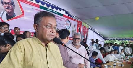 পদ্মা নদীর মাঝখানে ডুবে গেছে বিএনপির রাজনীতি