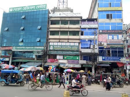 মানিকগঞ্জে লাইসেন্স নবায়ন ছাড়াই চলছে বেসরকারি হাসপাতাল