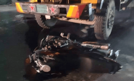 মাঝরাতে আর্জেন্টিনার খেলা দেখে বাড়ি ফেরা হলো না দুই বন্ধুর, সড়কেই গেল প্রাণ