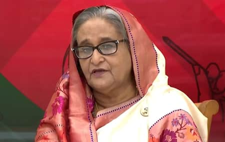 রাজধানী থেকে কারওয়ান বাজারসহ পাইকারি বাজারগুলো স্থানান্তরের নির্দেশ প্রধানমন্ত্রী শেখ হাসিনা
