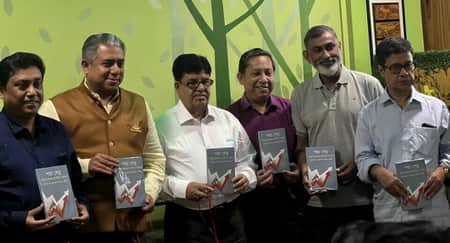‘পদ্মা সেতু’ নিয়ে ডা. স্বপ্নীলের লেখা বইয়ের মোড়ক উন্মোচন