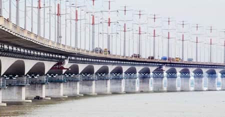 বিনিয়োগের দ্বিগুণ টোল আদায়