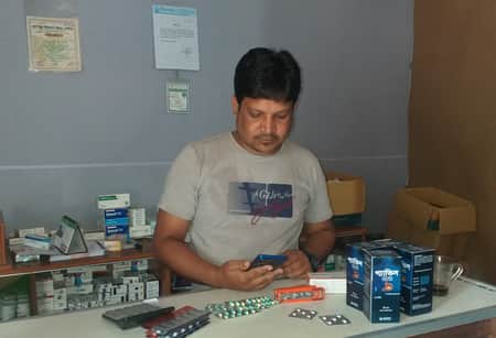 এসএসসি পাশে সব রোগের চিকিৎসক, জরিমানা
