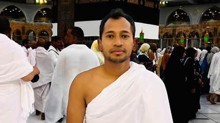 হজ পালনে মক্কায় মুশফিক মুশফিক
