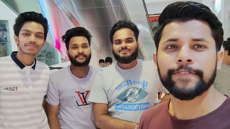 দেড় মাস আগে কোচিং সেন্টার প্রতিষ্ঠা করেছিলেন ৪ বন্ধু কোচিং সেন্টার প্রতিষ্ঠা করেছিলেন ৪ বন্ধু