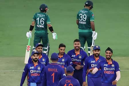 সততার দৃষ্টান্ত স্থাপন করলেন পাকিস্তানি ব্যাটার ফখর জামান ফখর জামান