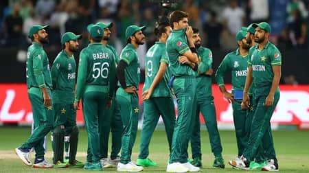 এশিয়া কাপে পাকিস্তান শিবিরে আরেকটি দুঃসংবাদ পাকিস্তান দল