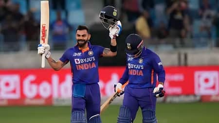 সেঞ্চুরি যাদের উৎসর্গ করলেন কোহলি কোহলি