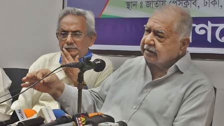 ড. কামালকে গণফোরাম থেকে অব্যাহতি দিলেন বিরোধীরা ড. কামাল