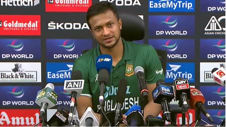 সতীর্থদের যে সতর্কবার্তা সাকিবের