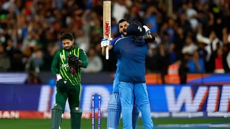 শ্বাসরুদ্ধকর ম্যাচে যে ছয় কারণে ভারতের কাছে হারল পাকিস্তান খেলা (2)