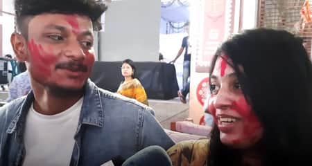 প্রেমিকাকে দেখতে ভারত থেকে ছুটে ঢাকেশ্বরী মন্দিরে এলেন তরুণ ঢাকেশ্বরী মন্দিরে এলো তরুণ
