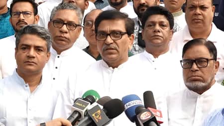 শেখ হাসিনাকে ২০৪১ সাল পর্যন্ত ক্ষমতায় রাখতে হবে: হানিফ হানিফ