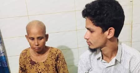 ক্যান্সারে আক্রান্ত মাকে বাঁচাতে নিজেকে বিক্রি করতে চান ছেলে