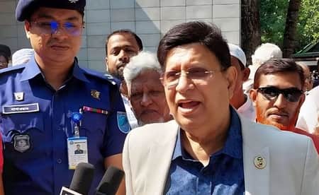 বাংলাদেশের সাংবাদিকরা ‘অপরিপক্ক’: পররাষ্ট্রমন্ত্রী পররাষ্ট্রমন্ত্রী ড. এ কে আব্দুল মোমেন