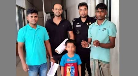 মাকে বিয়েতে রাজি করাতে ছেলেকে অপহরণ! মাকে বিয়ে করতে ছেলেকে অপহরণ!