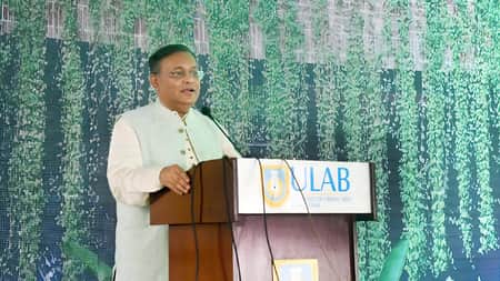 তথ্যমন্ত্রী