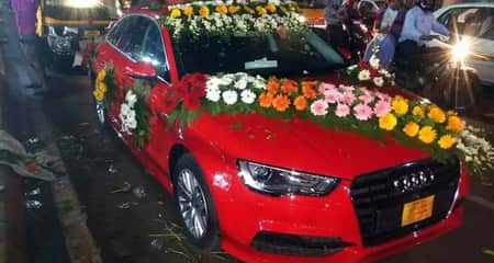 যৌতুকে পাওয়া গাড়ি